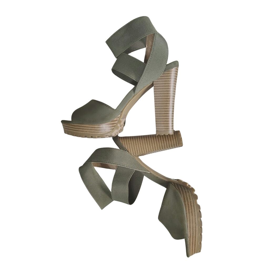 Green Platform Strappy Stretch Slip-on Sandal Traction Tread Block Heel Size 7